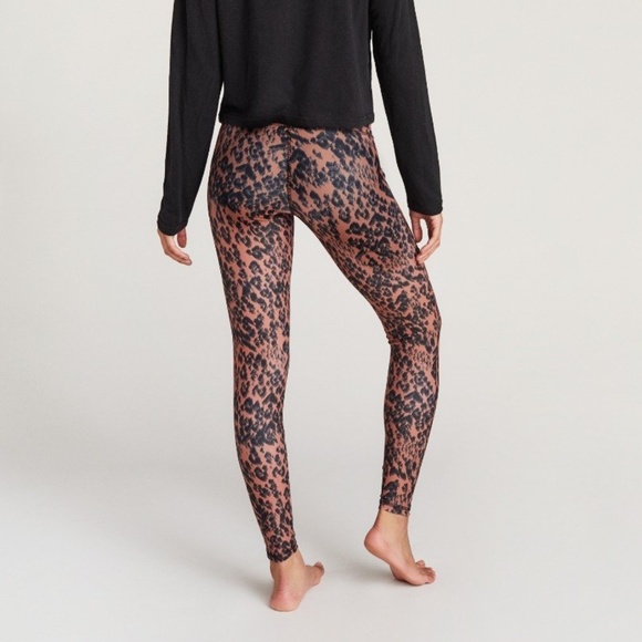NWT STRUT THIS FLYNN ANKLE LEGGING RUST CHEETAH - Picture 4 of 9